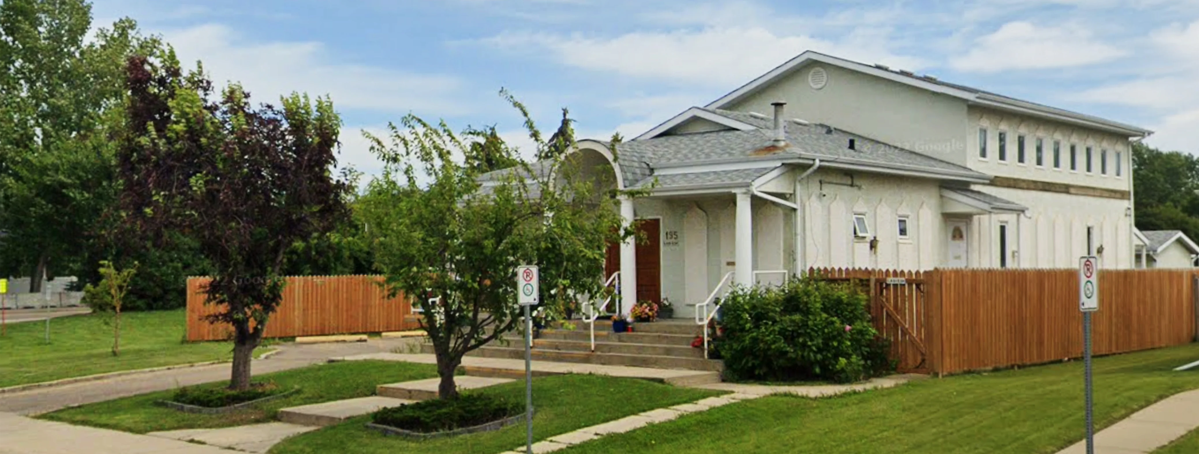Exterior view of Red Deer Islamic Centre Red Deer building